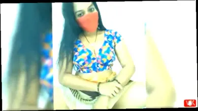 You wanna see my indian bhabhi fucking herself with a dildo while shes on her period cause thats how freaky this vid is. 
